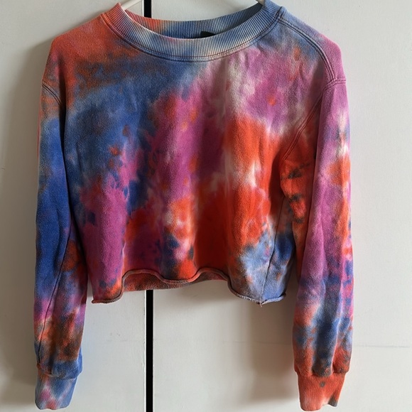 Wild Fable Cropped Tie-Dye Sweatshirt - Picture 2 of 4